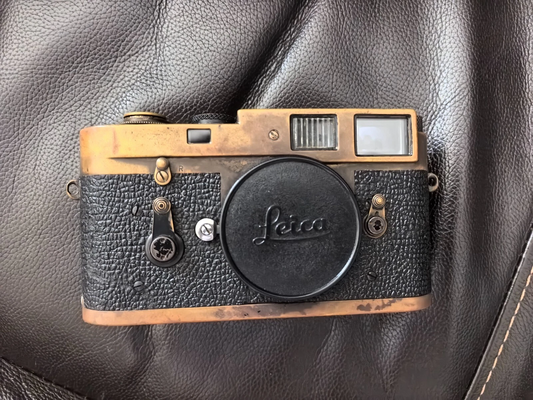 Vintage Leica M2 Rangefinder 35mm Film Camera Body – Black Paint Finish